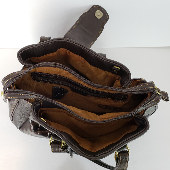 MC Marc Chantal Brown Croc Embossed Leather Purse - Picture 7 of 8